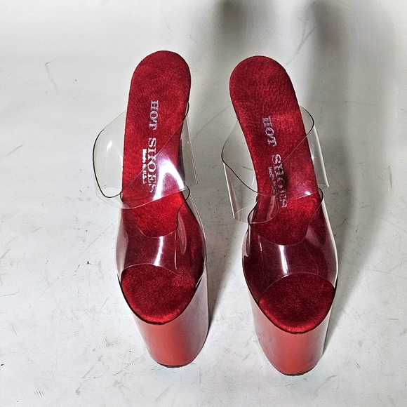 Hot Shoes 8 inch Red Platform Heels. Size 8 - Picture 4 of 11
